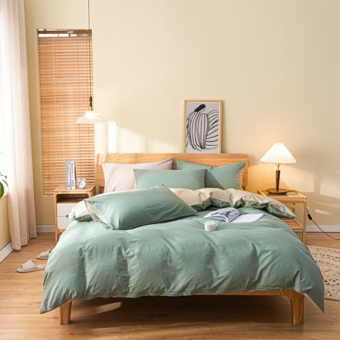 91家纺网 家纺一手货源 找家纺 秀色2025新日系简约纯色双拼全棉可水洗四件套 抹茶绿+浅驼