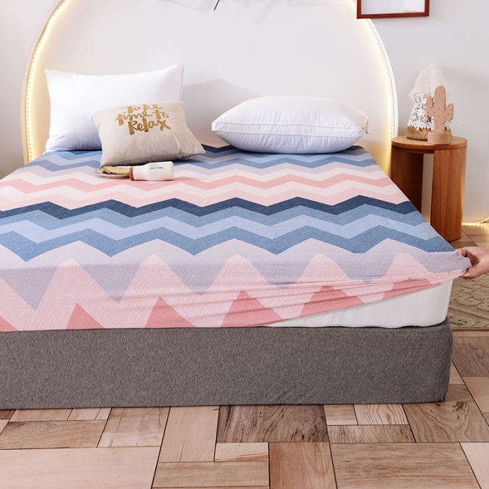 91家纺网 家纺一手货源 找家纺 甜之梦 新款12868全棉印花系列单床笠（可接缺角异型） 梦境红