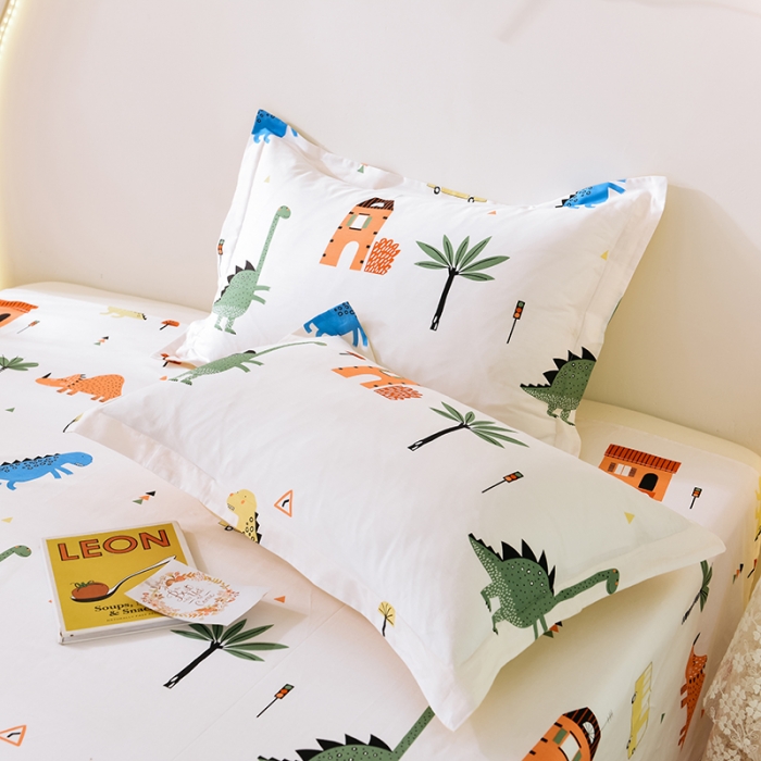 91家纺网 家纺一手货源 找家纺 甜之梦 2025新款12868全棉印花系列单品枕套 童话森林