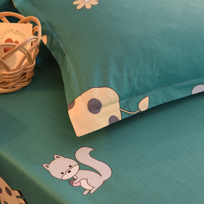 91家纺网 家纺一手货源 找家纺 甜之梦 2025新款12868全棉印花系列单品枕套 小鹿精灵绿