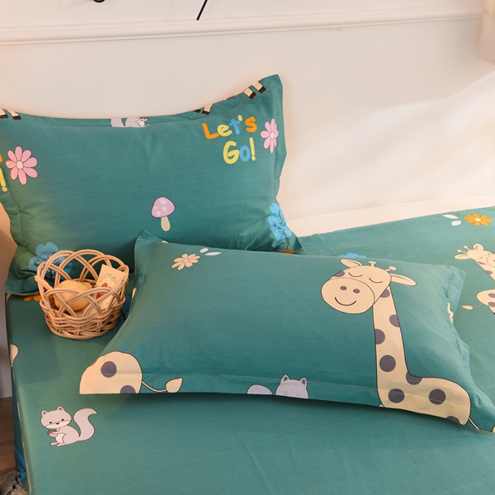 91家纺网 家纺一手货源 找家纺 甜之梦 2025新款12868全棉印花系列单品枕套 小鹿精灵绿