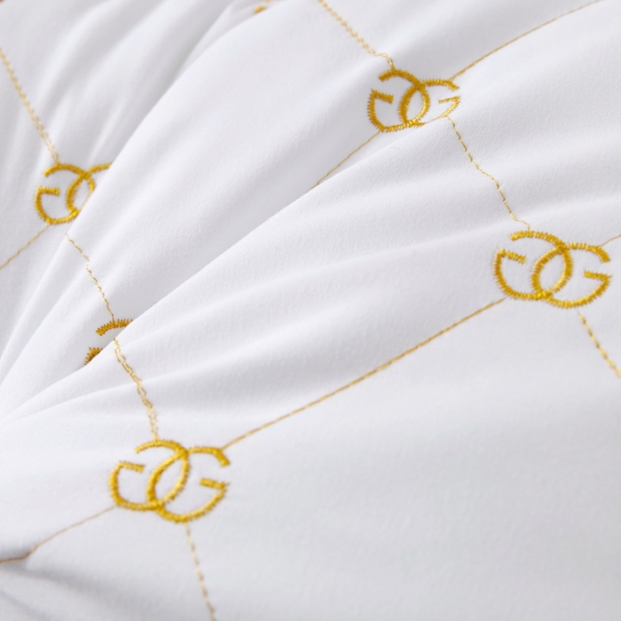 91家纺网 家纺一手货源 找家纺 天意美 2022新款立体网边枕48x74