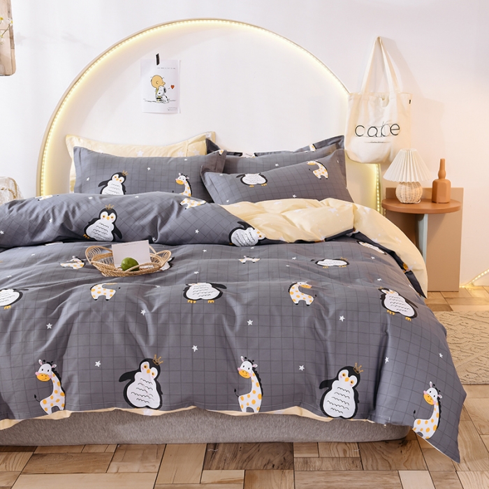 91家纺网 家纺一手货源 找家纺 甜之梦 2025新款纯棉印花12868四件套 萌企鹅