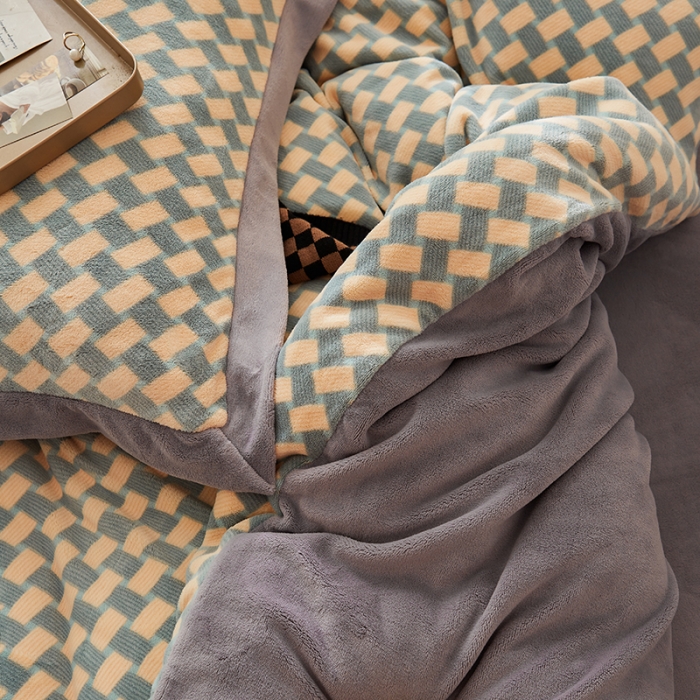 91家纺网 家纺一手货源 找家纺 佳梦家纺 2022新款240克高端色织牛奶绒四件套-织梦 织梦（艾青）