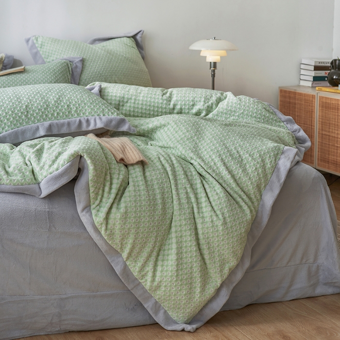 91家纺网 家纺一手货源 找家纺 佳梦家纺 2022新款240克芙暖绒提花四件套-寻梦 寻梦（香草绿）