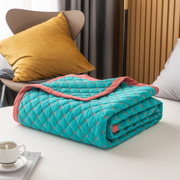 91家纺网 家纺一手货源 找家纺 卡奥 2023撞色系全棉马卡龙夏被双人空调被四季盖被纯色床盖 仙草绿