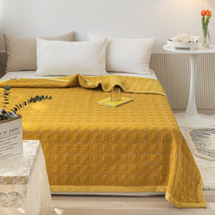 91家纺网 家纺一手货源 找家纺 卡奥 2023新款水洗全棉婴儿绒盖毯双人床盖AB版毛毯 暖晨-小格