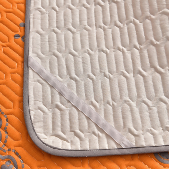 91家纺网 家纺一手货源 找家纺 床笠人家 2025新款全棉夹棉防水床垫 狮子王