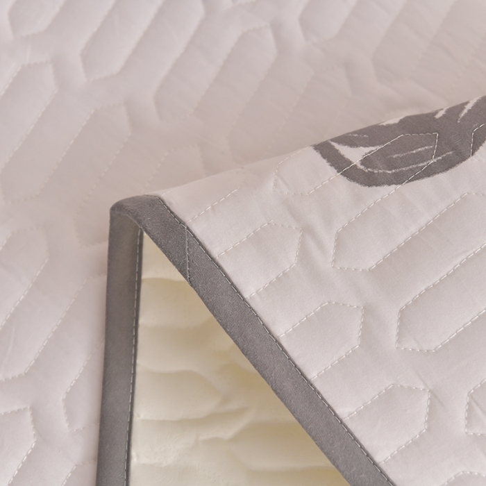 91家纺网 家纺一手货源 找家纺 床笠人家 2025新款全棉夹棉防水床垫 汪汪