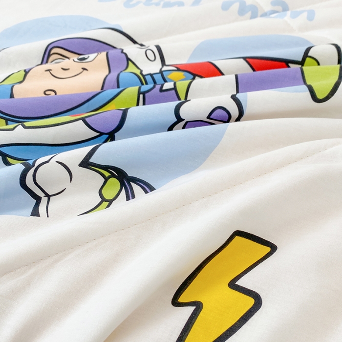 91家纺网 家纺一手货源 找家纺 一米阳光 2022新款迪士尼豆豆绒夏被四件套 巴斯光年