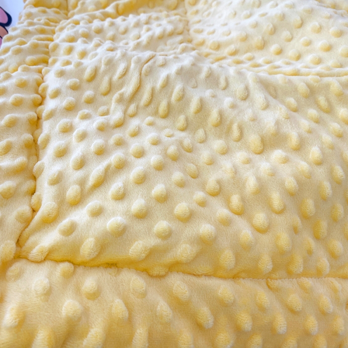 91家纺网 家纺一手货源 找家纺 一米阳光 2022新款迪士尼豆豆绒夏被四件套 维尼家族