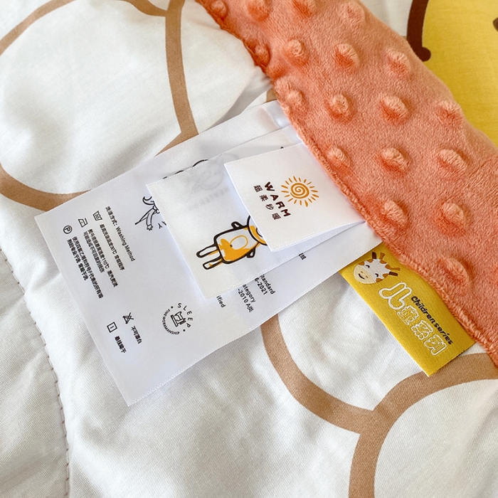 91家纺网 家纺一手货源 找家纺 一米阳光 2022新款迪士尼豆豆绒夏被四件套 维尼熊