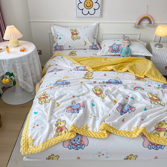 91家纺网 家纺一手货源 找家纺 一米阳光 2022新款迪士尼豆豆绒夏被四件套 小飞象