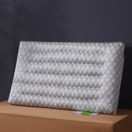 91家纺网 家纺一手货源 找家纺 2022新款冰丝凉感按摩豆豆枕低枕成人护颈枕芯