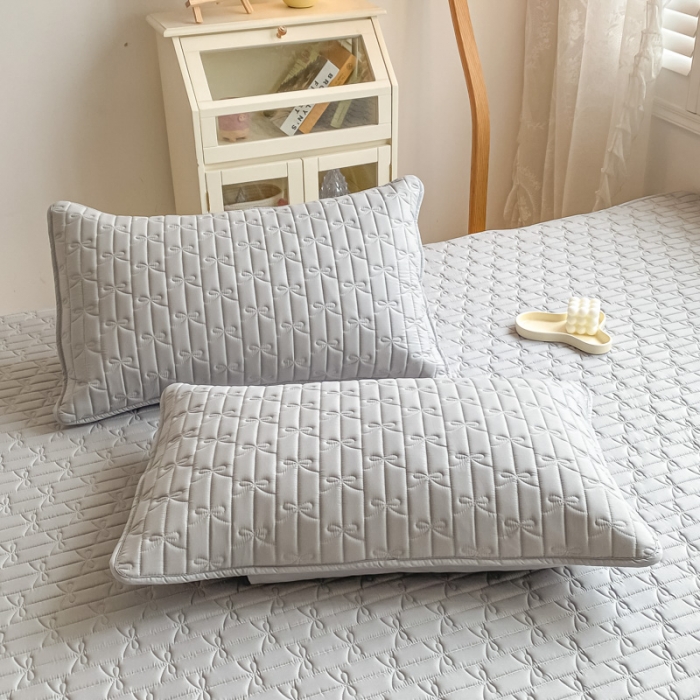 91家纺网 家纺一手货源 找家纺 （总）鑫钰 2023新款蝴蝶结亲肤夹棉床裙款床笠