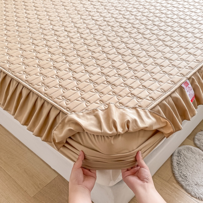 91家纺网 家纺一手货源 找家纺 鑫钰 2023新款蝴蝶结亲肤夹棉床裙款床笠 蝴蝶结-卡其