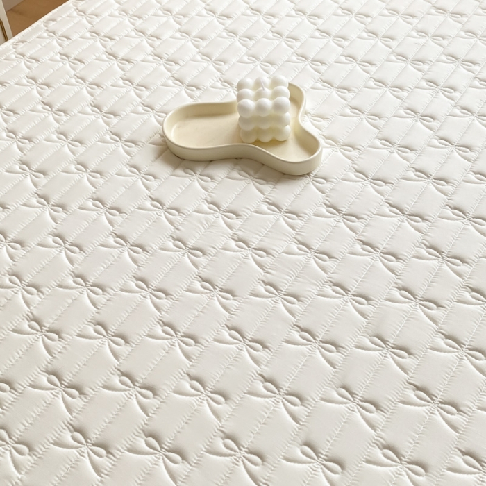 91家纺网 家纺一手货源 找家纺 鑫钰 2023新款蝴蝶结亲肤夹棉床裙款床笠 蝴蝶结-米白