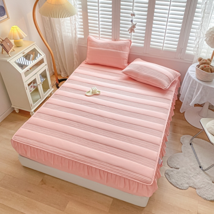 91家纺网 家纺一手货源 找家纺 鑫钰 2023新款蝴蝶结亲肤夹棉床裙款床笠 罗曼-粉