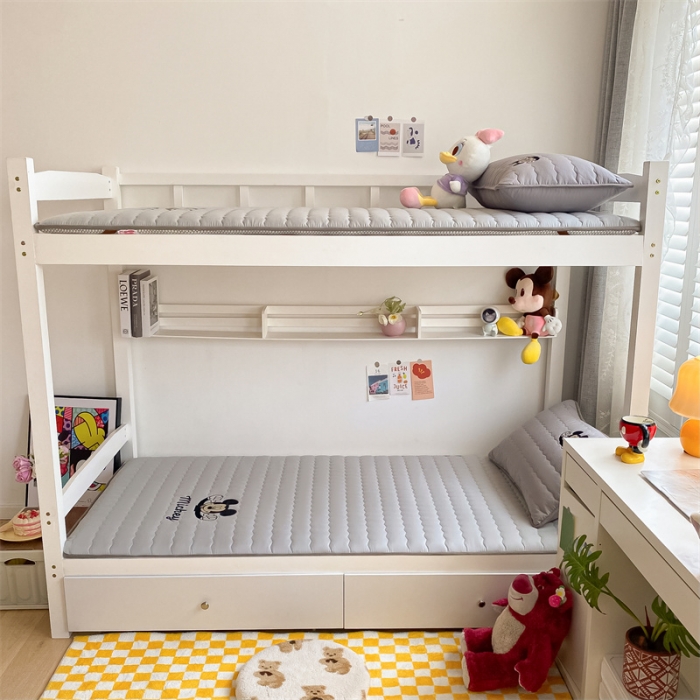 91家纺网 家纺一手货源 找家纺 鑫钰 2023新款烫画学生床垫 米奇