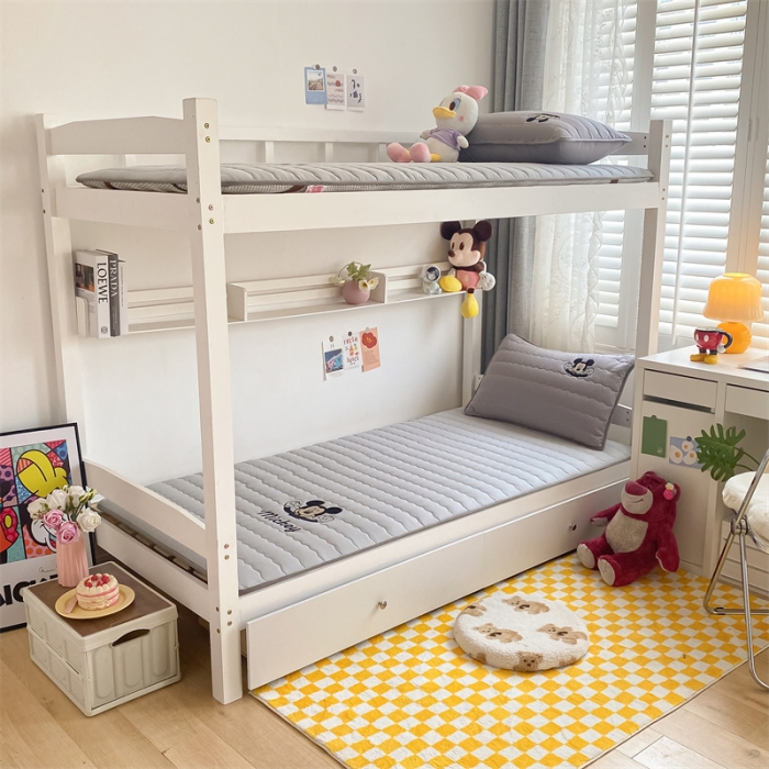 91家纺网 家纺一手货源 找家纺 鑫钰 2023新款烫画学生床垫 米奇