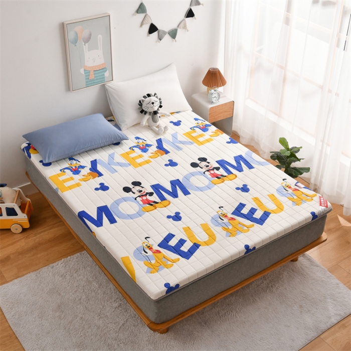91家纺网 家纺一手货源 找家纺 鑫钰 2023新款全棉印花迪士尼床垫 布鲁托