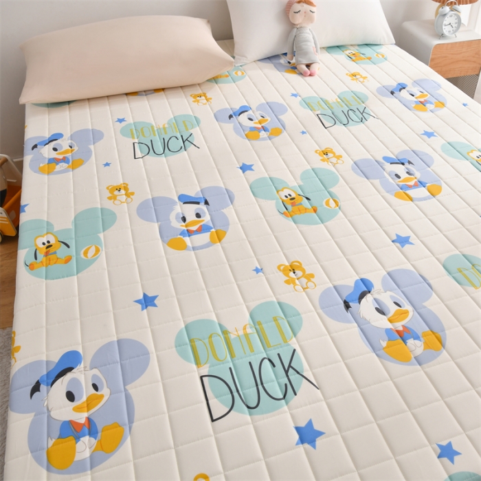 91家纺网 家纺一手货源 找家纺 鑫钰 2023新款全棉印花迪士尼床垫 纳德宝宝