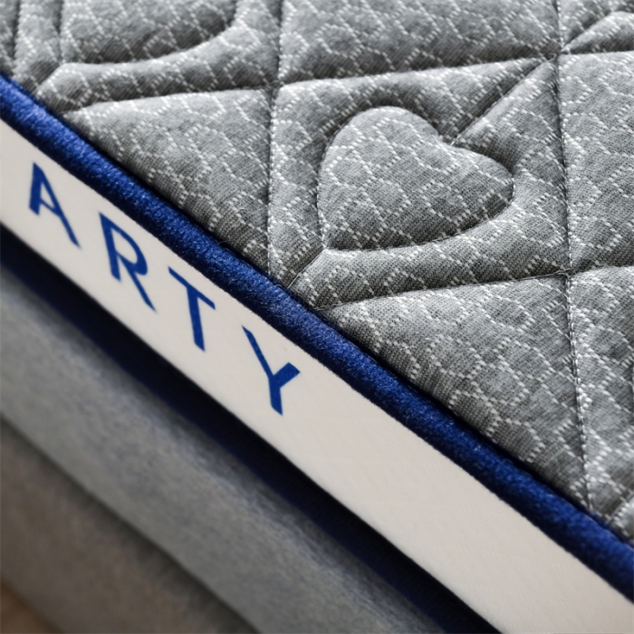 91家纺网 家纺一手货源 找家纺 鑫钰 2023新款学生针织立体床垫 草莓熊-高级灰