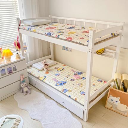 鑫钰 2023新款全棉印花学生床垫 星球-米