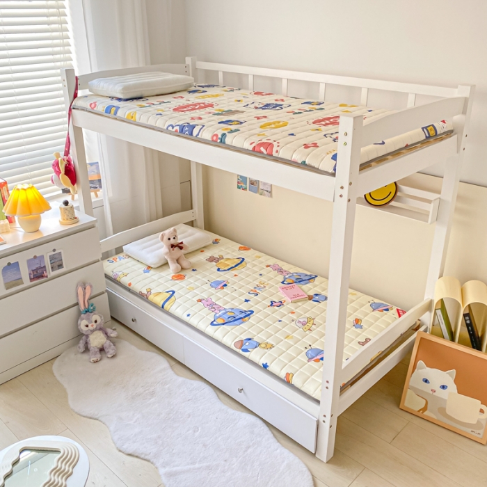 91家纺网 家纺一手货源 找家纺 鑫钰 2023新款全棉印花学生床垫 星球-米