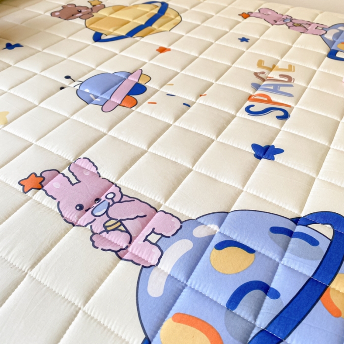 91家纺网 家纺一手货源 找家纺 鑫钰 2023新款全棉印花学生床垫 星球-米