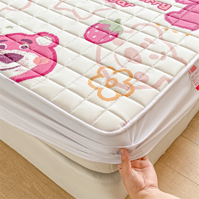 91家纺网 家纺一手货源 找家纺 鑫钰 2023新款迪士尼长绒棉床笠罩 草莓熊