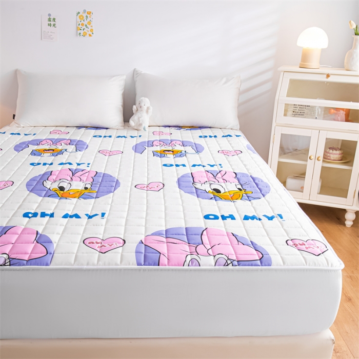 91家纺网 家纺一手货源 找家纺 鑫钰 2023新款迪士尼长绒棉床笠罩 黛西