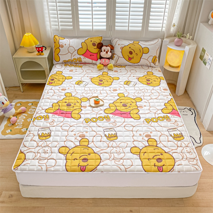 91家纺网 家纺一手货源 找家纺 鑫钰 2023新款迪士尼长绒棉床笠罩 小熊维尼