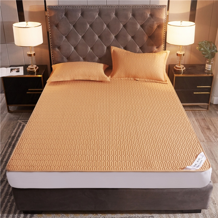 91家纺网 家纺一手货源 找家纺 鑫钰 2023新款全棉乳胶床护垫 落日黄