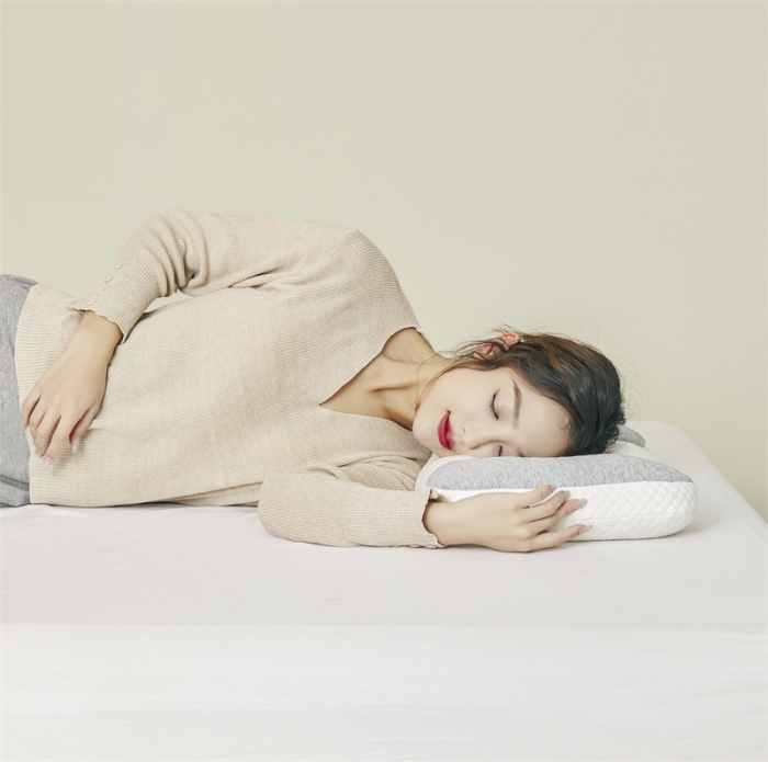 91家纺网 家纺一手货源 找家纺 （总）星芯合 2024新款儿童软管枕3色