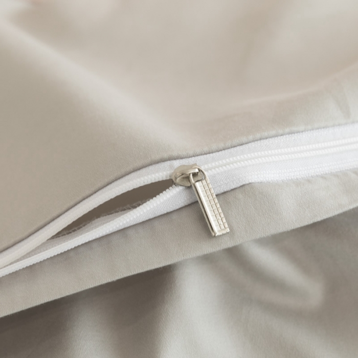 91家纺网 家纺一手货源 找家纺 高级感简约贡缎长绒棉纯色双拼床上四件套全棉被套茱萸粉+烟墨灰