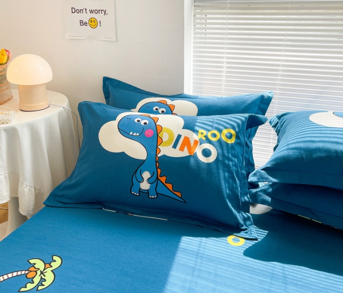 91家纺网 家纺一手货源 找家纺 金爱家 2023新款大版卡通磨毛四件套 恐龙森林