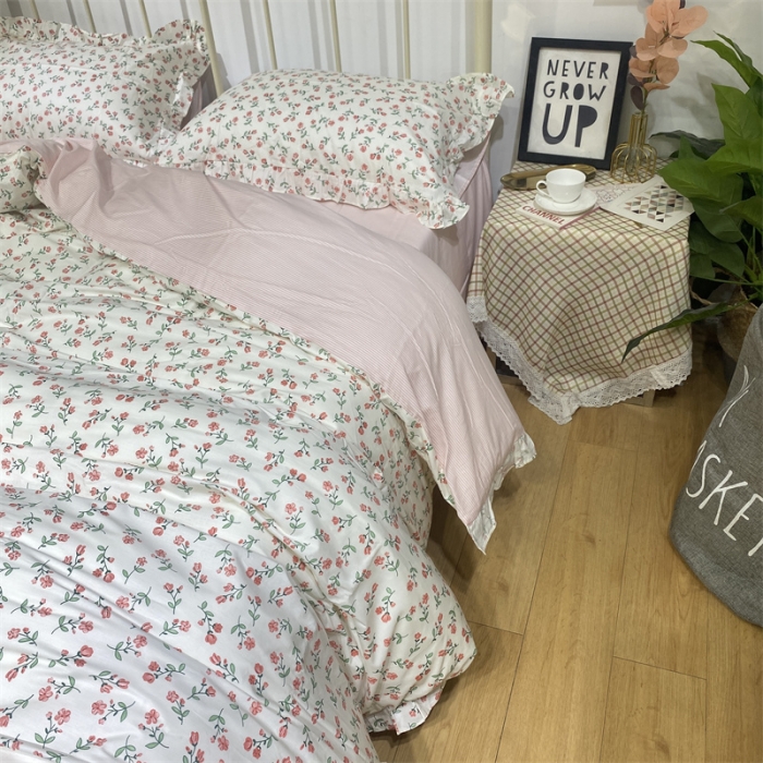 91家纺网 家纺一手货源 找家纺 棉生活 2022新款韩系花边碎花四件套 花季物语-红