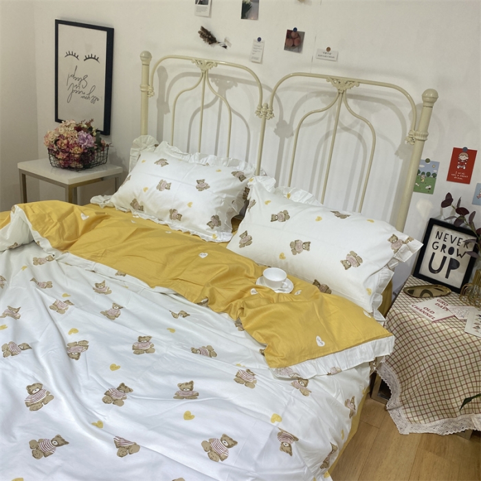 91家纺网 家纺一手货源 找家纺 棉生活 2022新款韩系花边碎花四件套 熊之国