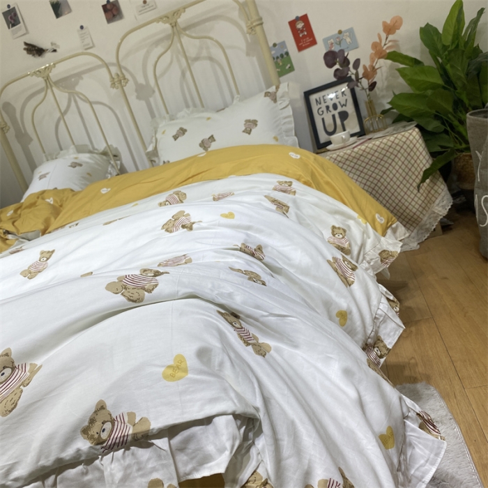 91家纺网 家纺一手货源 找家纺 棉生活 2022新款韩系花边碎花四件套 熊之国