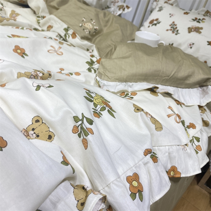 91家纺网 家纺一手货源 找家纺 棉生活 2022新款韩系花边碎花四件套 悠悠熊