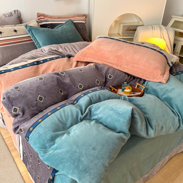 91家纺网 家纺一手货源 找家纺 2024新230克牛奶绒印花四件套 定做定制任意尺寸 奥斯丁