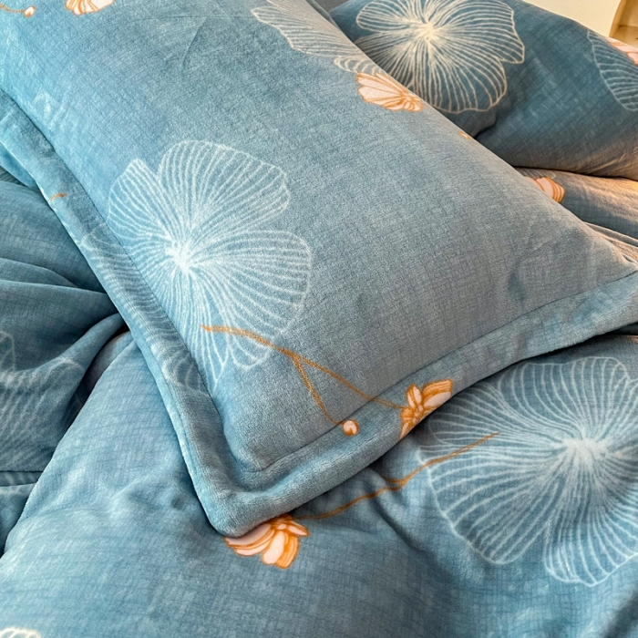 91家纺网 家纺一手货源 找家纺 2024新230克牛奶绒印花四件套定做定制任意尺寸 荷塘月色