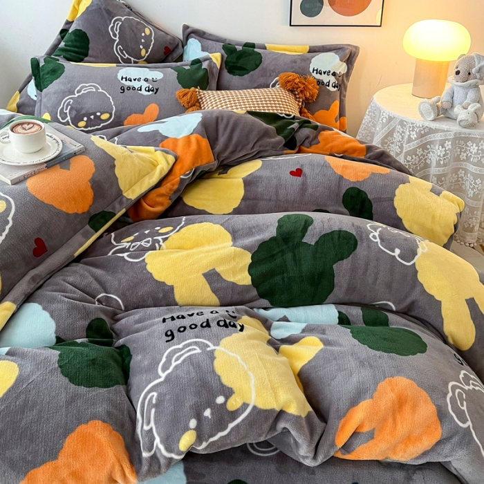 91家纺网 家纺一手货源 找家纺 2024新230克牛奶绒印花四件套 定做定制任意尺寸 萌萌兔