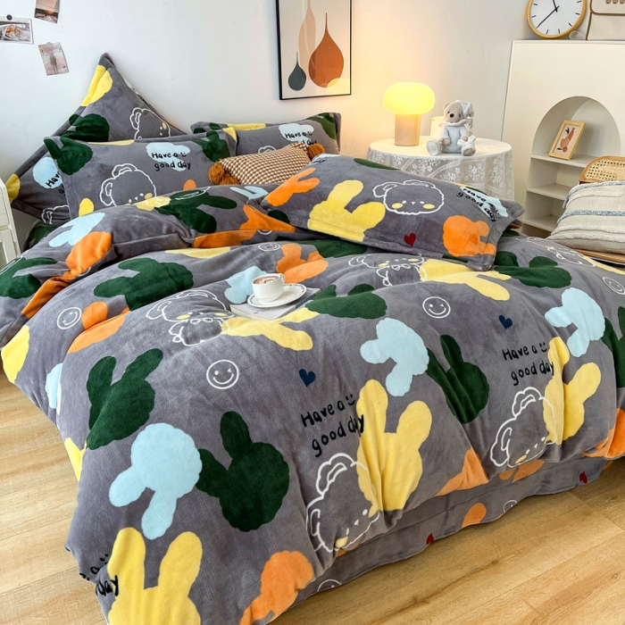 91家纺网 家纺一手货源 找家纺 2024新230克牛奶绒印花四件套 定做定制任意尺寸 萌萌兔