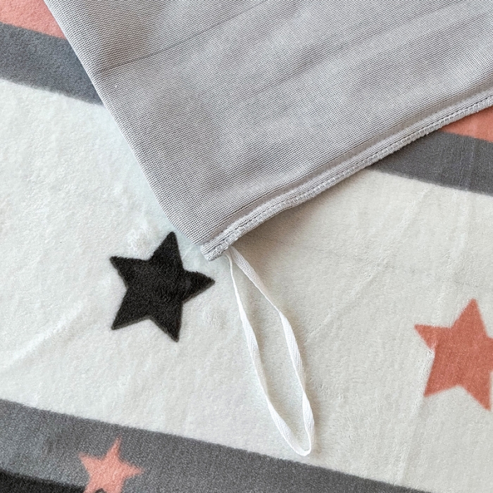 91家纺网 家纺一手货源 找家纺 2024新款230克牛奶绒印花单品被套 可定制尺寸 圣诞树