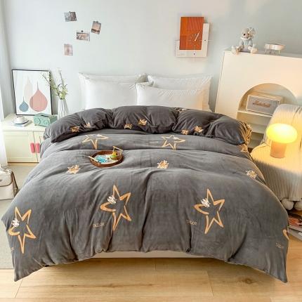 2024新款230克牛奶绒印花单品被套 可定制尺寸 星星之恋