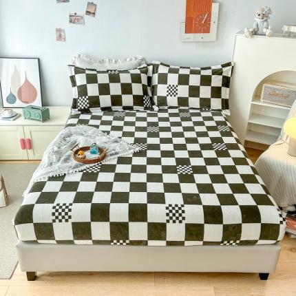 91家纺网 家纺一手货源 找家纺 2024新款230克牛奶绒印花单品床笠可定做任意尺寸格调墨绿