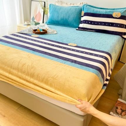 2024新款230克牛奶绒印花单品床笠可定做任意尺寸巴黎之约