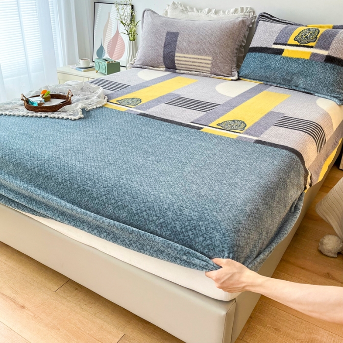 91家纺网 家纺一手货源 找家纺 2024新款230克牛奶绒印花单品床笠 可定做任意尺寸 憧憬